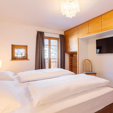 Am Rainell Hof Lejlighedshotel Ortisei Eksteriør billede